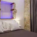 Supreme 4*
