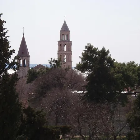 Supreme Casa de hóspedes 4*